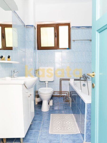 Popa Nan apart 2 camere 80mp  in vila lux renovat fara risc   boxa